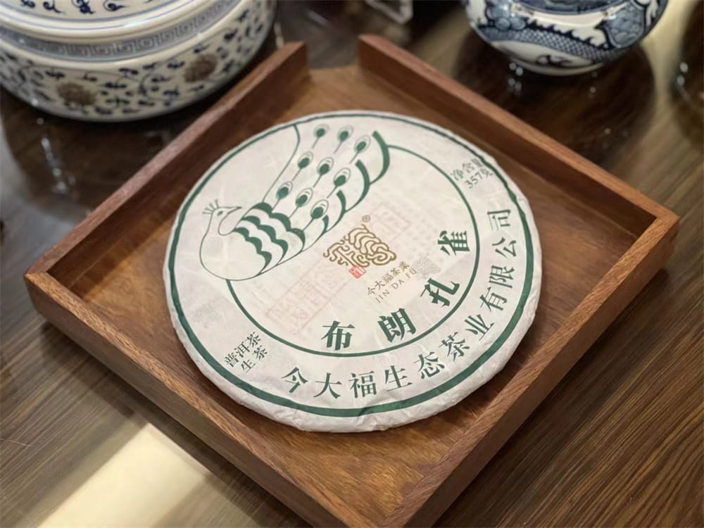 张家界郑州普洱茶饼回收：味道传承，价值回馈